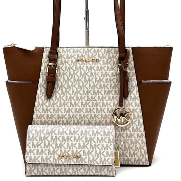 Michael Kors Large Charlotte Tote Bag & Trifold Wallet Vanilla/Brown - Picture 1 of 12